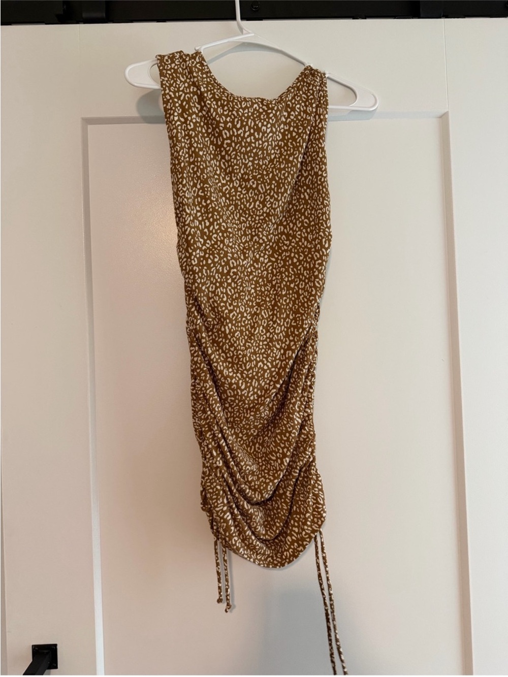 Jessica Simpson Brown Leopard Print Ruched Mini Dress - Picture 3 of 3